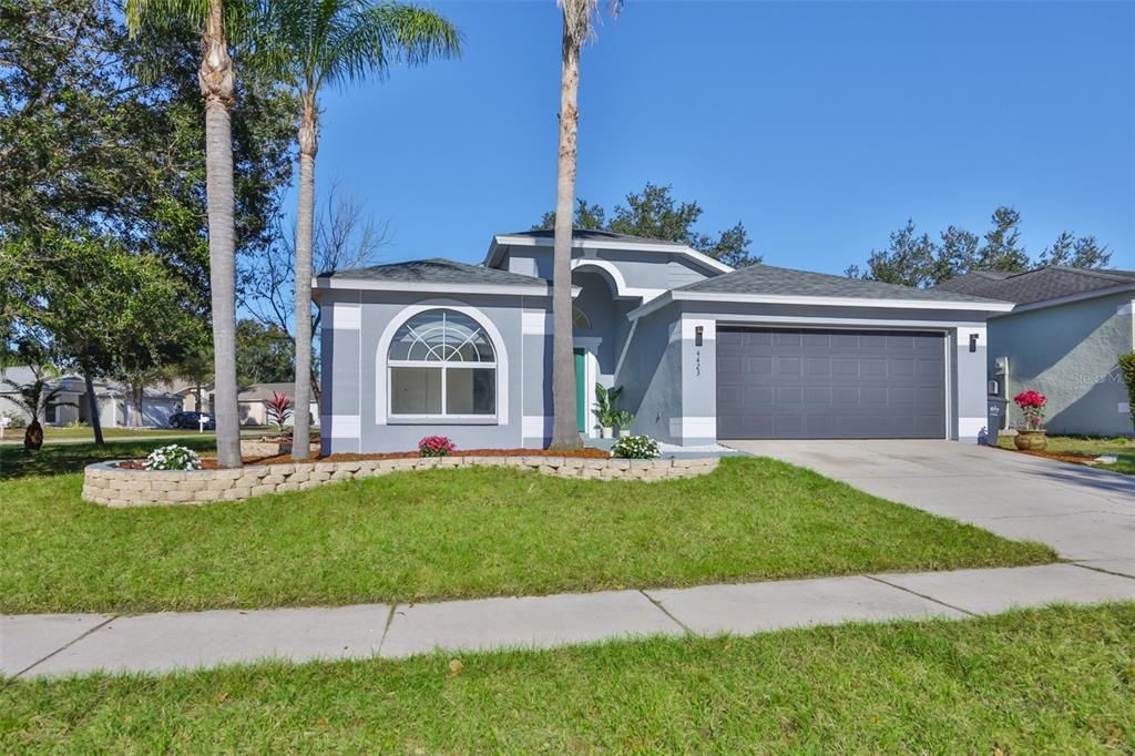 For Sale: $410,000 (3 beds, 2 baths, 1722 Square Feet)