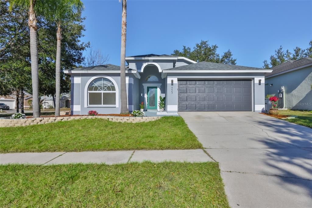 For Sale: $410,000 (3 beds, 2 baths, 1722 Square Feet)