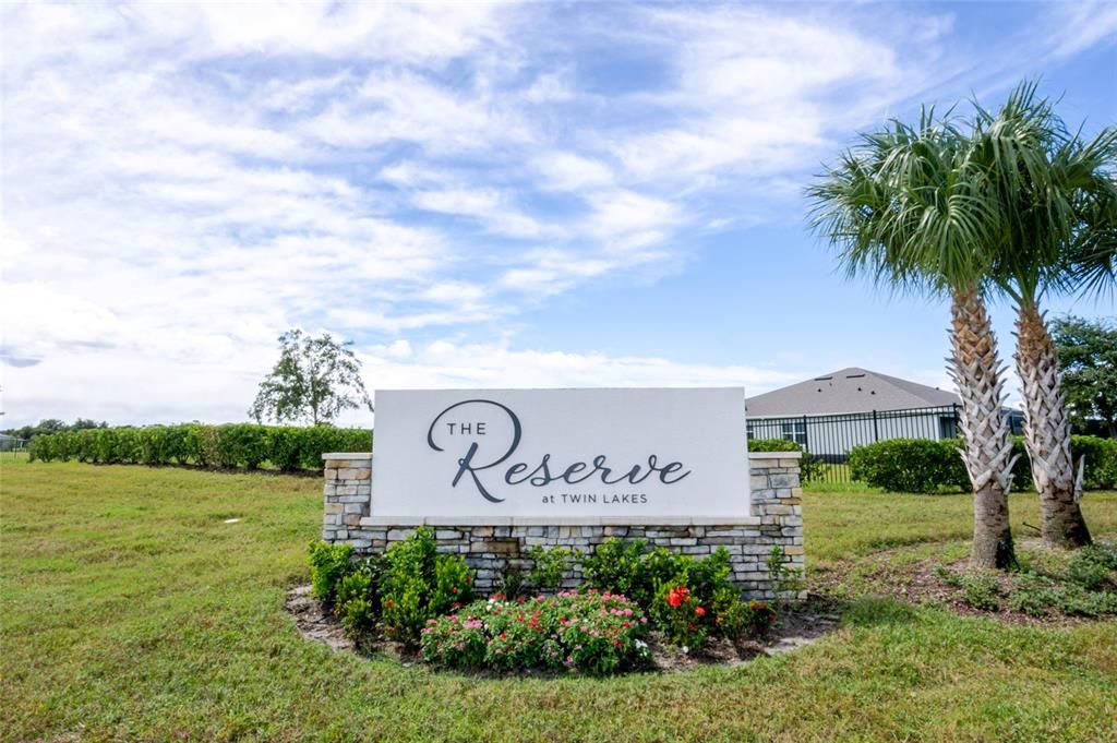 出租: $3,200 (5 贝兹, 3 浴室, 2631 平方英尺)