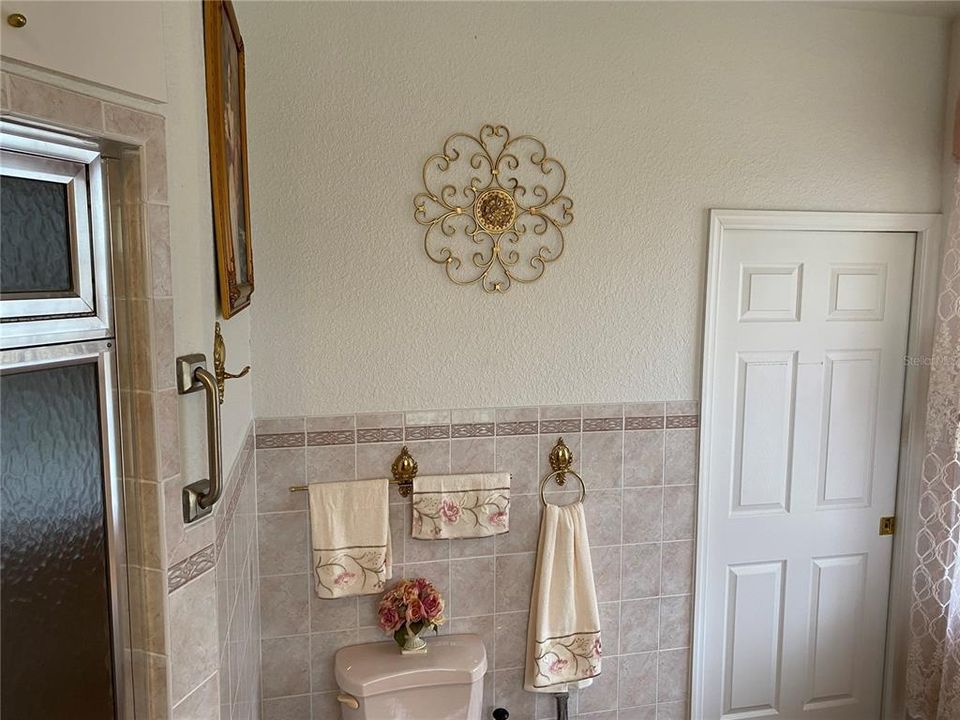 待售: $534,000 (5 贝兹, 4 浴室, 2420 平方英尺)