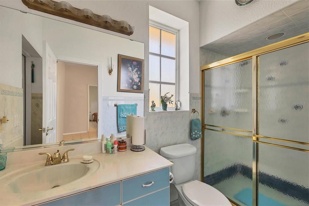 待售: $534,000 (5 贝兹, 4 浴室, 2420 平方英尺)