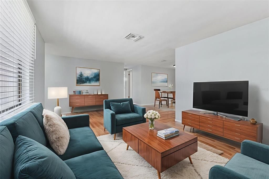 Active With Contract: $1,495 (3 beds, 2 baths, 1263 Square Feet)