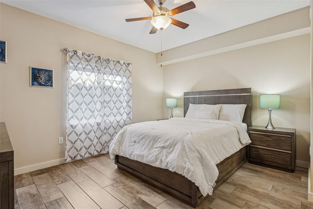 待售: $319,500 (3 贝兹, 2 浴室, 1151 平方英尺)