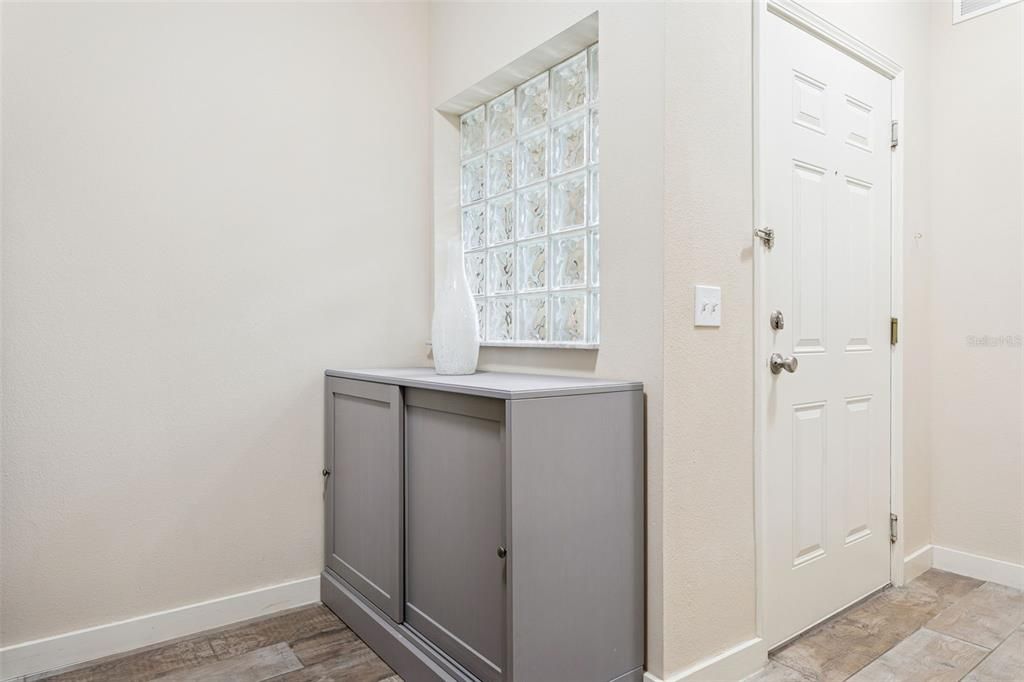 待售: $319,500 (3 贝兹, 2 浴室, 1151 平方英尺)