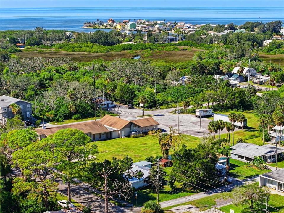 For Sale: $175,000 (3 beds, 1 baths, 1068 Square Feet)