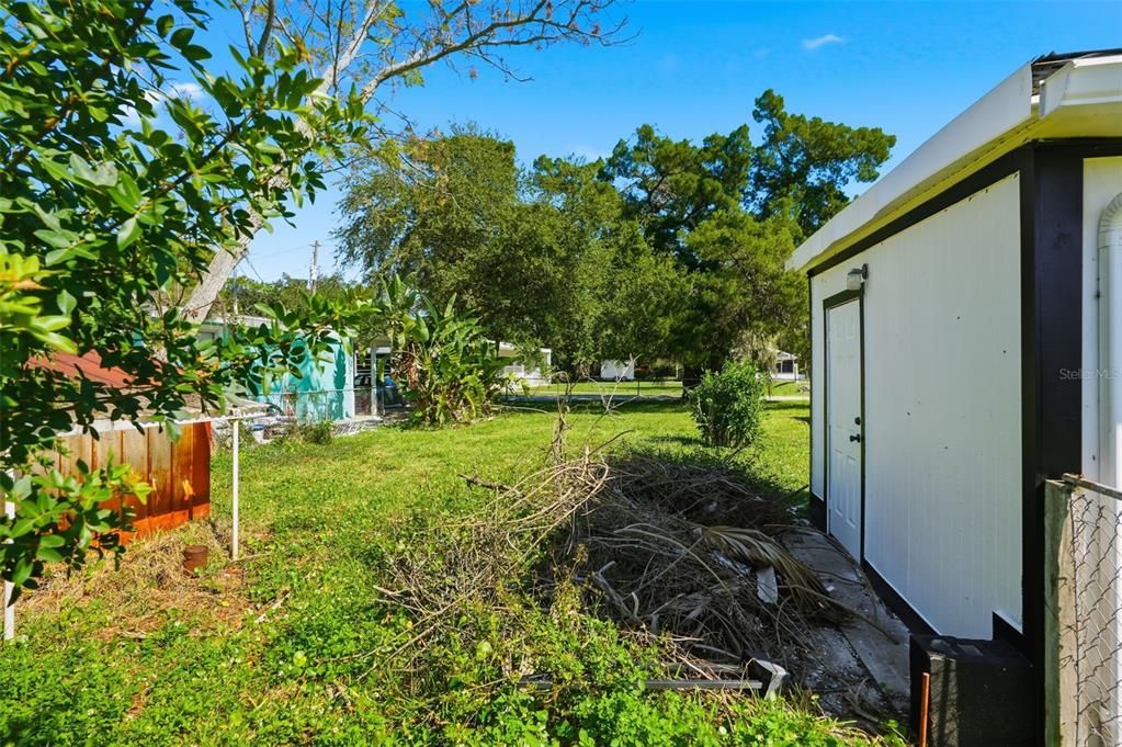 For Sale: $175,000 (3 beds, 1 baths, 1068 Square Feet)