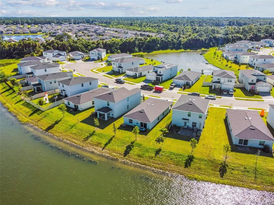 待售: $299,900 (3 贝兹, 2 浴室, 1451 平方英尺)