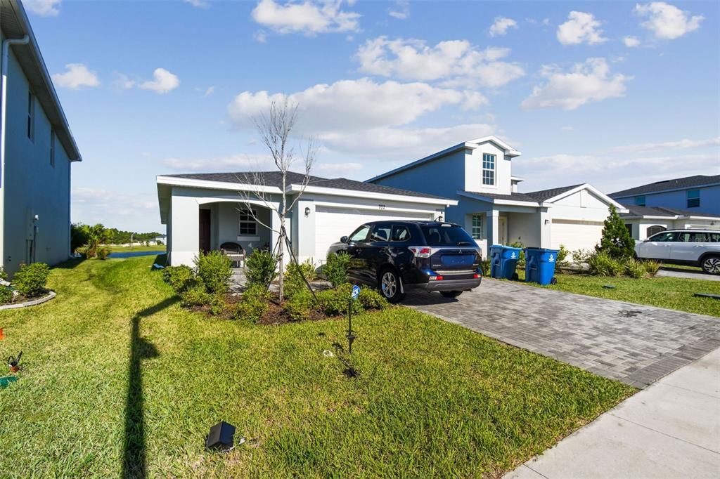 待售: $299,900 (3 贝兹, 2 浴室, 1451 平方英尺)