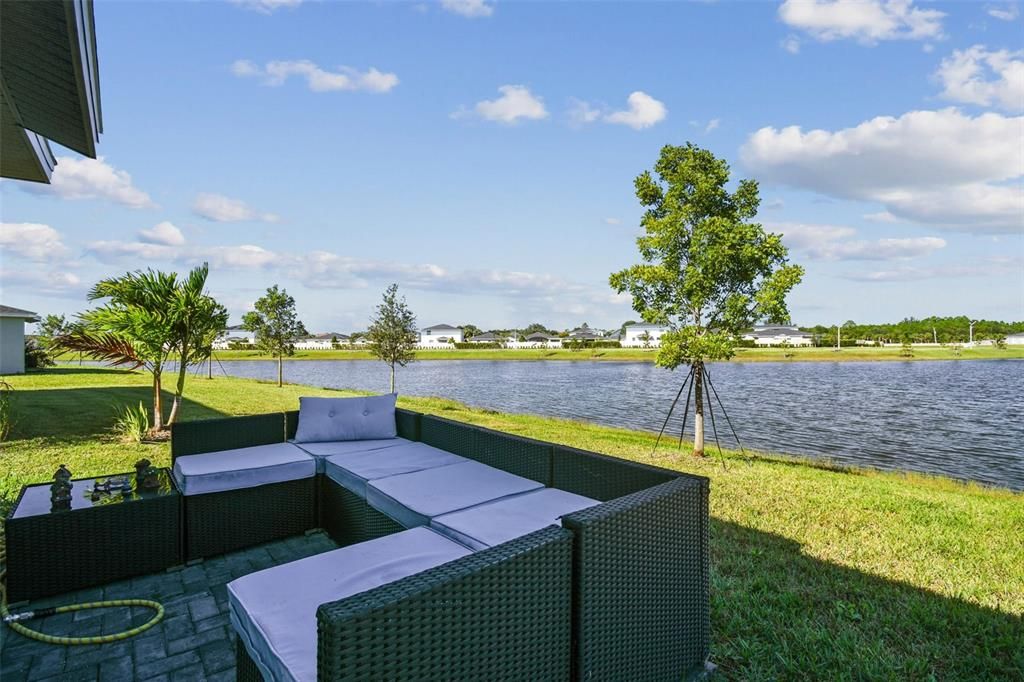 待售: $299,900 (3 贝兹, 2 浴室, 1451 平方英尺)