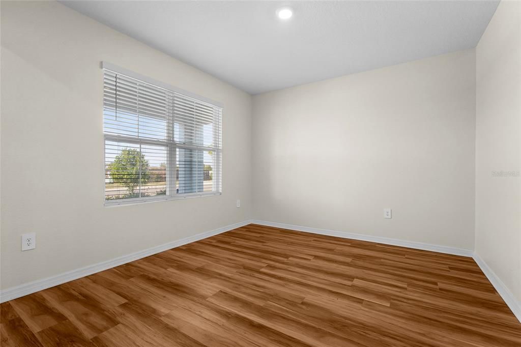 En Venta: $499,000 (5 camas, 3 baños, 2594 Pies cuadrados)