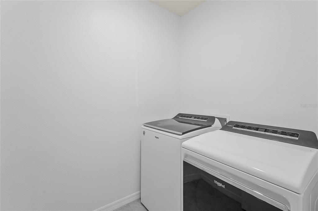 En Venta: $499,000 (5 camas, 3 baños, 2594 Pies cuadrados)