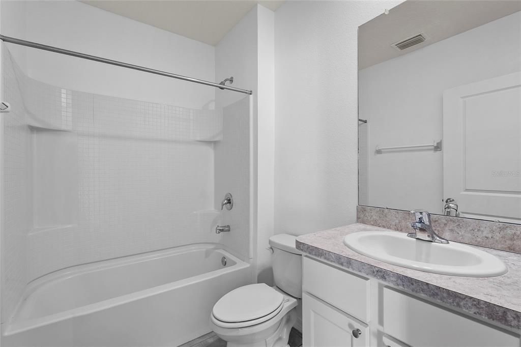 En Venta: $499,000 (5 camas, 3 baños, 2594 Pies cuadrados)