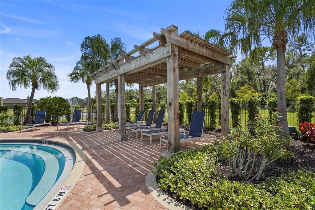 En Venta: $499,000 (5 camas, 3 baños, 2594 Pies cuadrados)