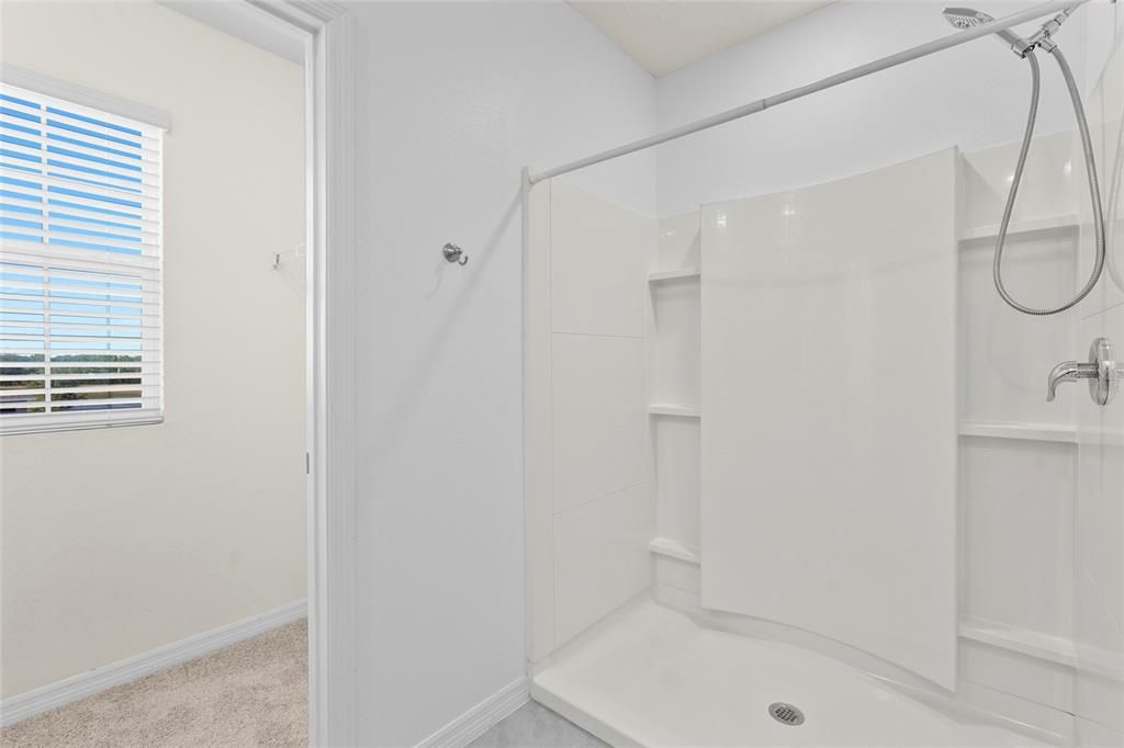 En Venta: $499,000 (5 camas, 3 baños, 2594 Pies cuadrados)