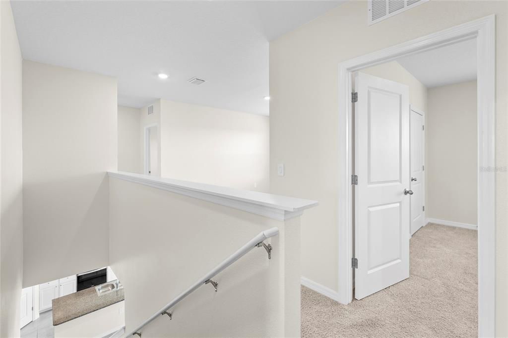 En Venta: $499,000 (5 camas, 3 baños, 2594 Pies cuadrados)