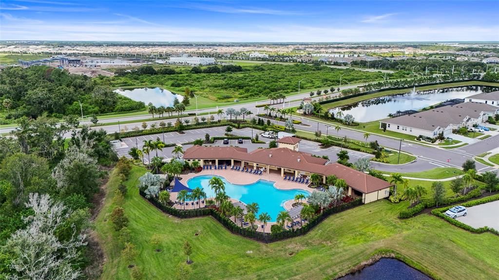 En Venta: $499,000 (5 camas, 3 baños, 2594 Pies cuadrados)