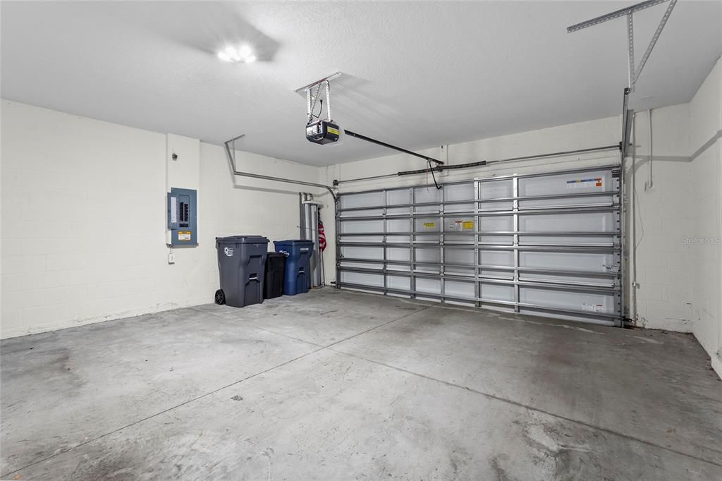 En Venta: $499,000 (5 camas, 3 baños, 2594 Pies cuadrados)