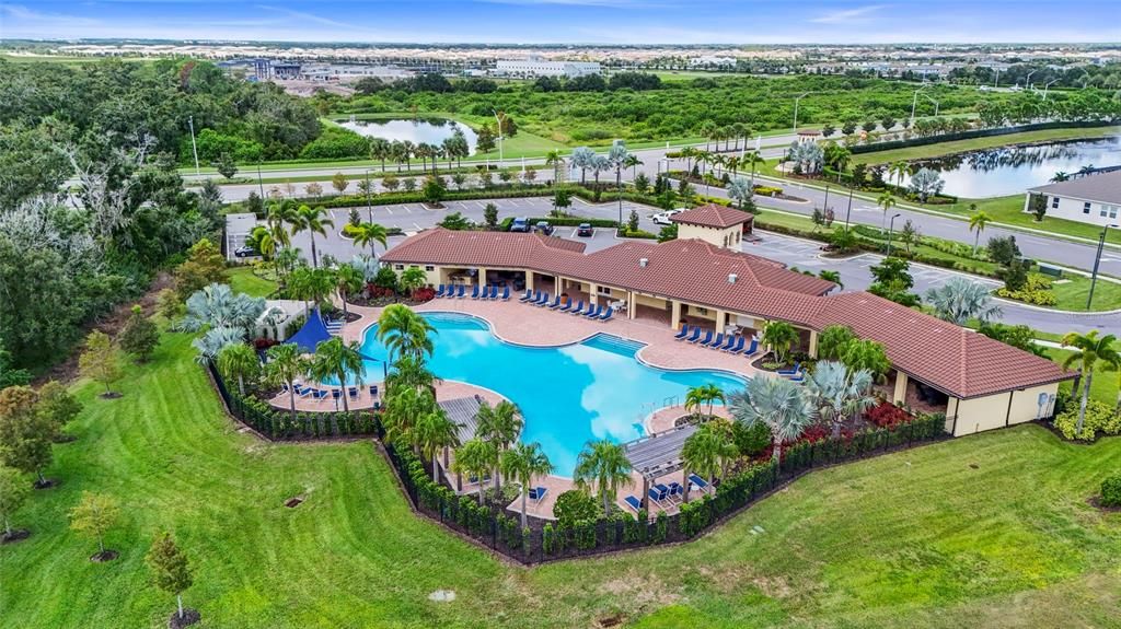 En Venta: $499,000 (5 camas, 3 baños, 2594 Pies cuadrados)