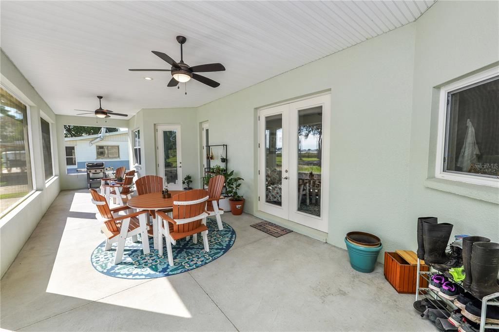 Active With Contract: $610,000 (4 beds, 3 baths, 2586 Square Feet)