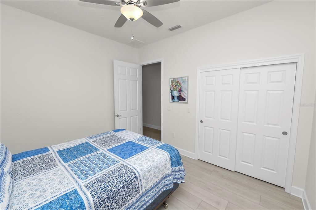 Active With Contract: $610,000 (4 beds, 3 baths, 2586 Square Feet)