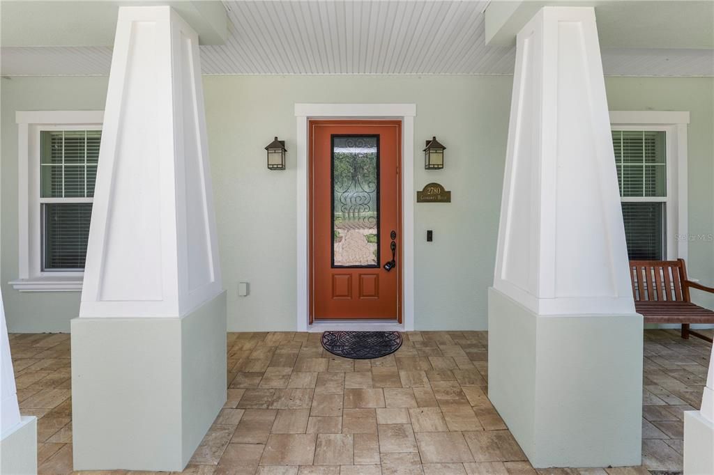 Active With Contract: $610,000 (4 beds, 3 baths, 2586 Square Feet)