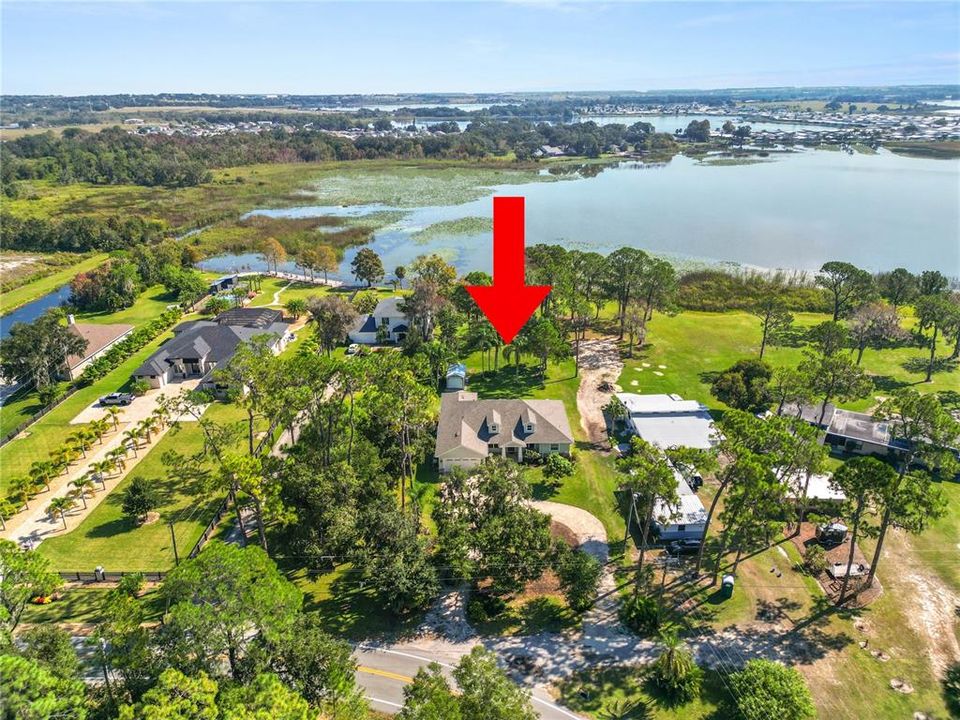 Active With Contract: $610,000 (4 beds, 3 baths, 2586 Square Feet)