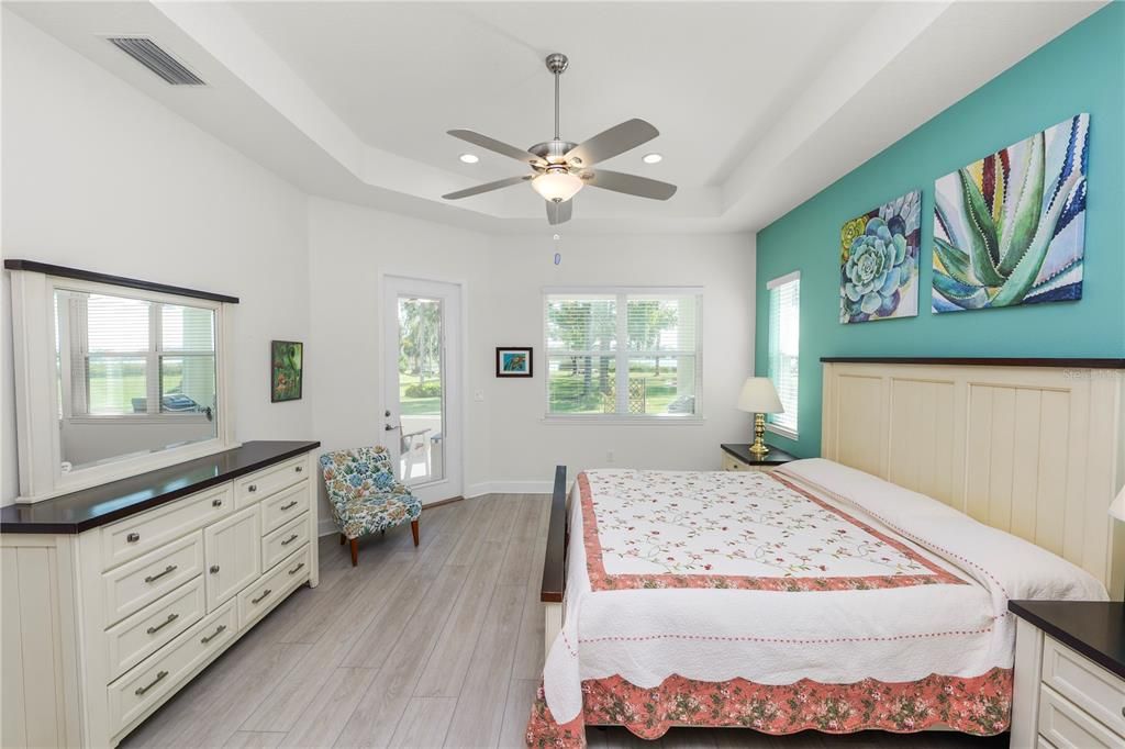 Active With Contract: $610,000 (4 beds, 3 baths, 2586 Square Feet)