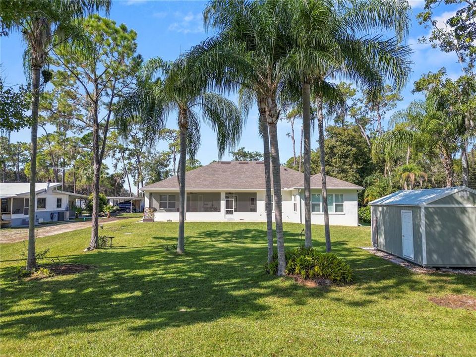 Active With Contract: $610,000 (4 beds, 3 baths, 2586 Square Feet)