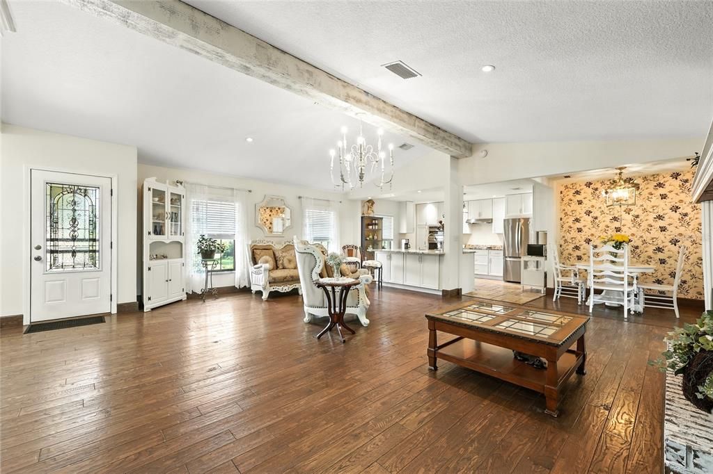 For Sale: $675,000 (3 beds, 2 baths, 2703 Square Feet)