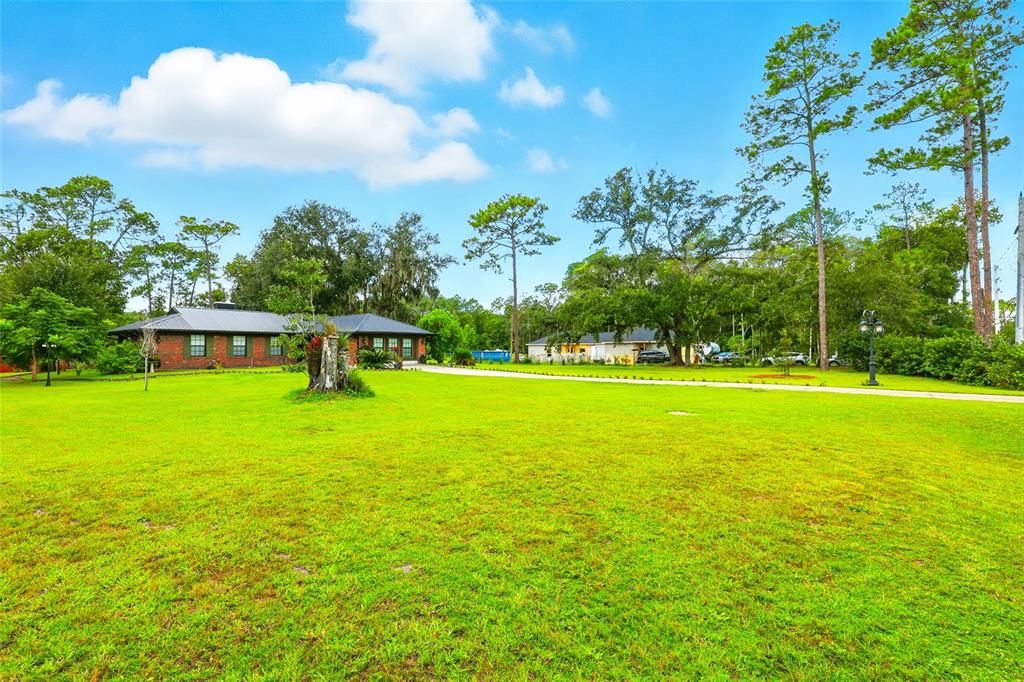 For Sale: $675,000 (3 beds, 2 baths, 2703 Square Feet)