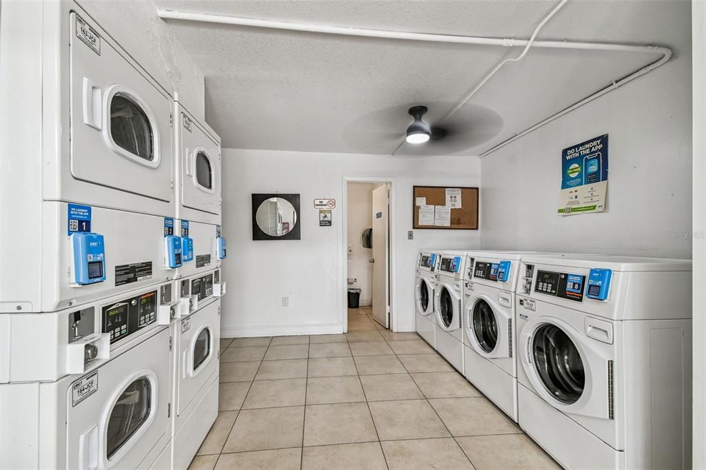 待售: $160,000 (1 贝兹, 1 浴室, 644 平方英尺)