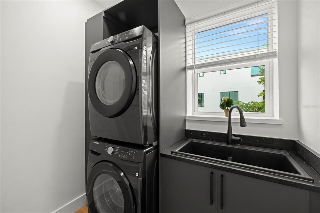 En Renta: $5,990 (4 camas, 4 baños, 2821 Pies cuadrados)