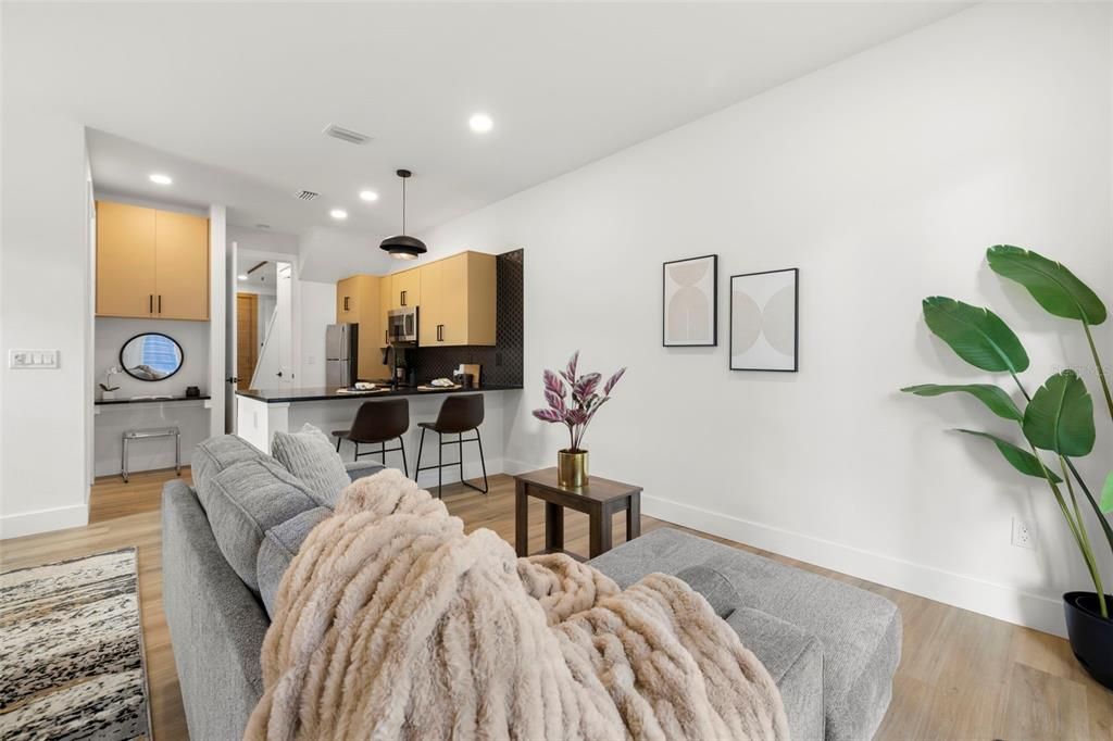 En Renta: $5,990 (4 camas, 4 baños, 2821 Pies cuadrados)