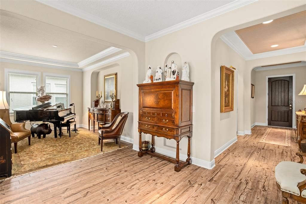 For Sale: $799,000 (4 beds, 4 baths, 3468 Square Feet)