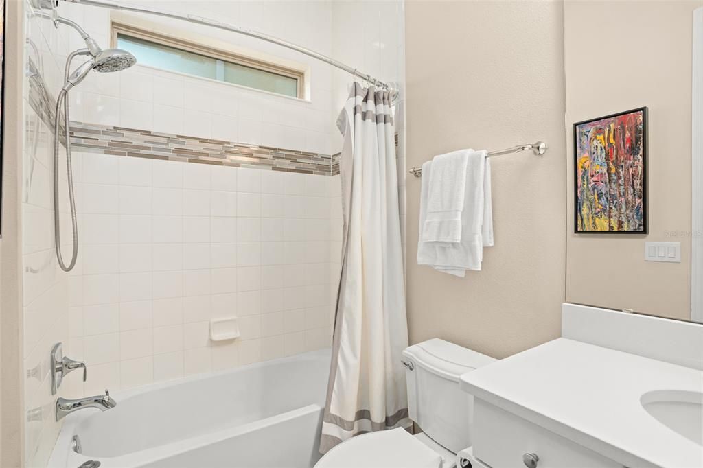 For Sale: $799,000 (4 beds, 4 baths, 3468 Square Feet)