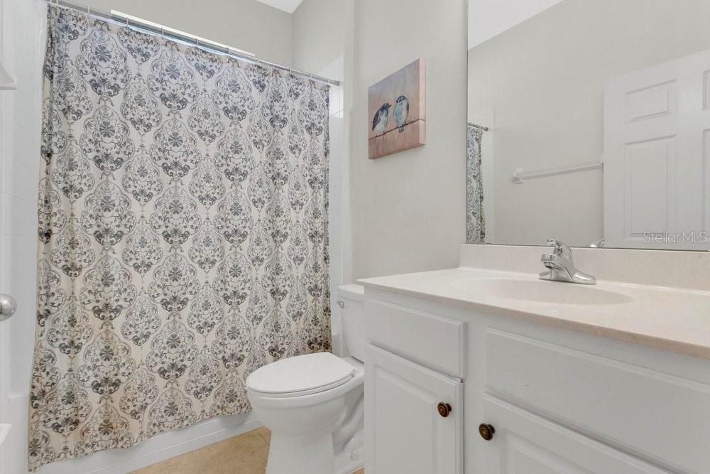 Active With Contract: $301,500 (2 beds, 2 baths, 1439 Square Feet)