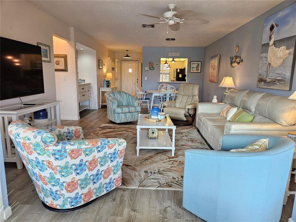 En Renta: $4,400 (2 camas, 2 baños, 1064 Pies cuadrados)