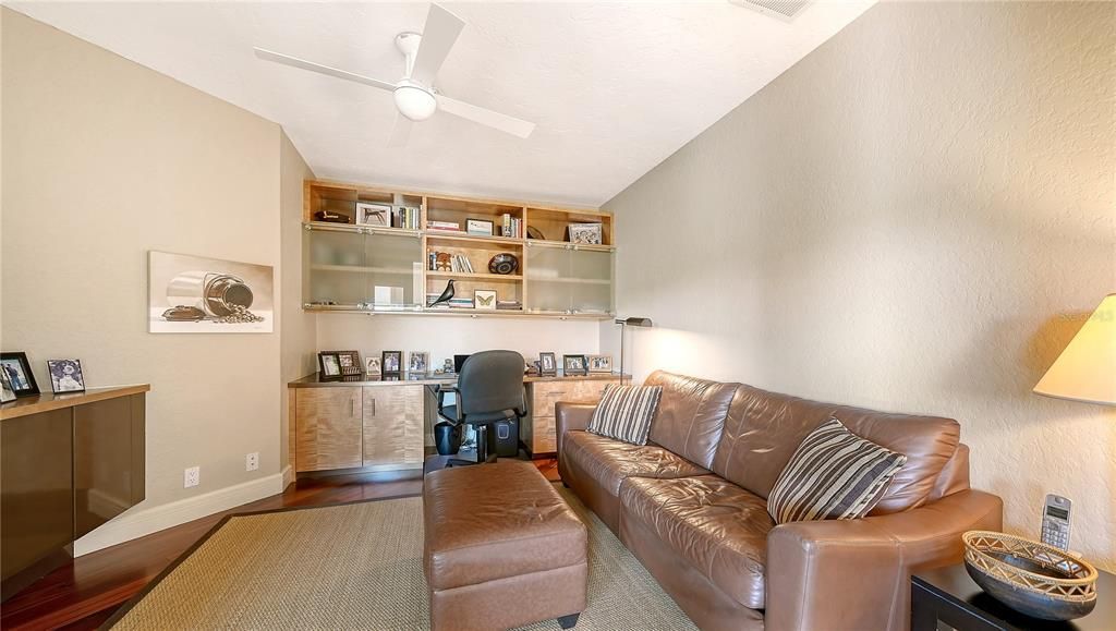 For Sale: $2,100,000 (2 beds, 2 baths, 2274 Square Feet)