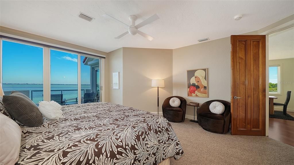 For Sale: $2,100,000 (2 beds, 2 baths, 2274 Square Feet)