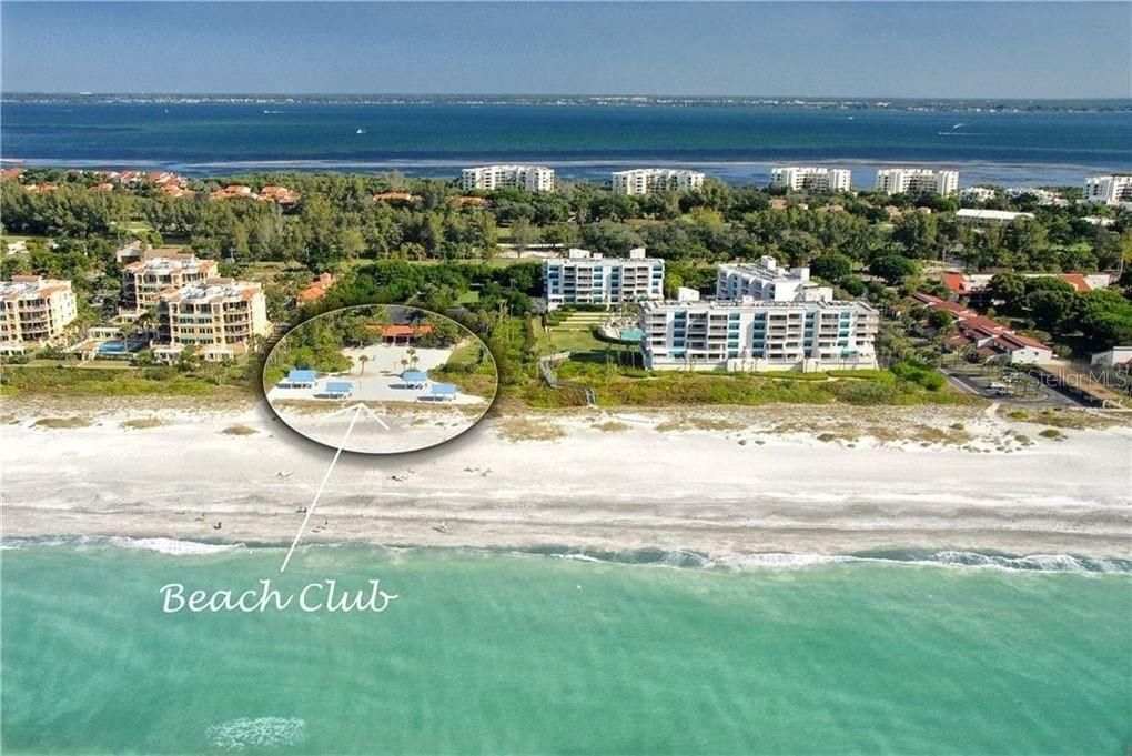 For Sale: $2,100,000 (2 beds, 2 baths, 2274 Square Feet)