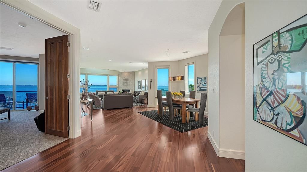 For Sale: $2,100,000 (2 beds, 2 baths, 2274 Square Feet)