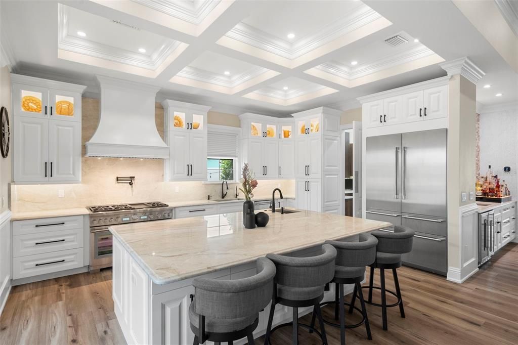 Active With Contract: $1,399,995 (3 beds, 3 baths, 2702 Square Feet)