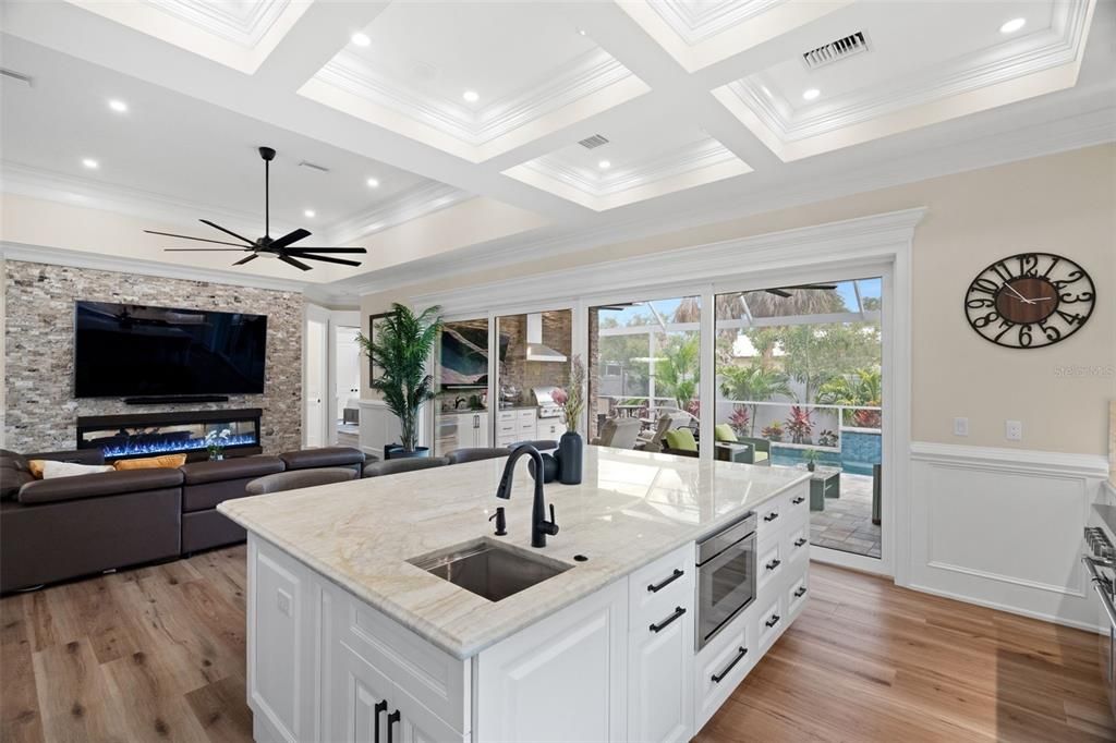 Active With Contract: $1,399,995 (3 beds, 3 baths, 2702 Square Feet)