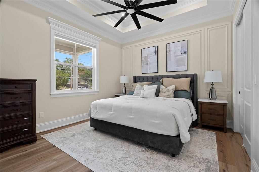 Active With Contract: $1,399,995 (3 beds, 3 baths, 2702 Square Feet)