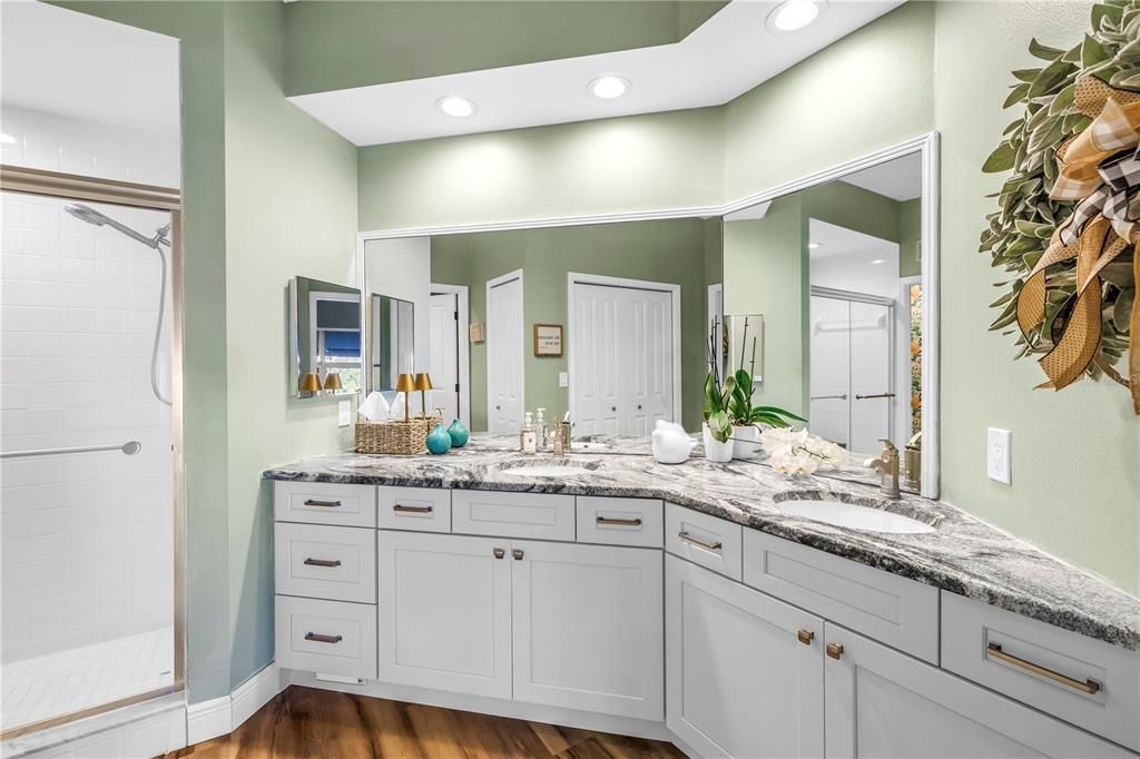 待售: $409,000 (3 贝兹, 2 浴室, 1450 平方英尺)