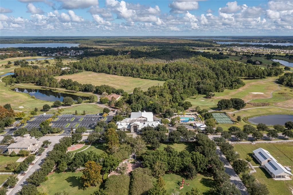 For Rent: $2,400 (3 beds, 2 baths, 1935 Square Feet)