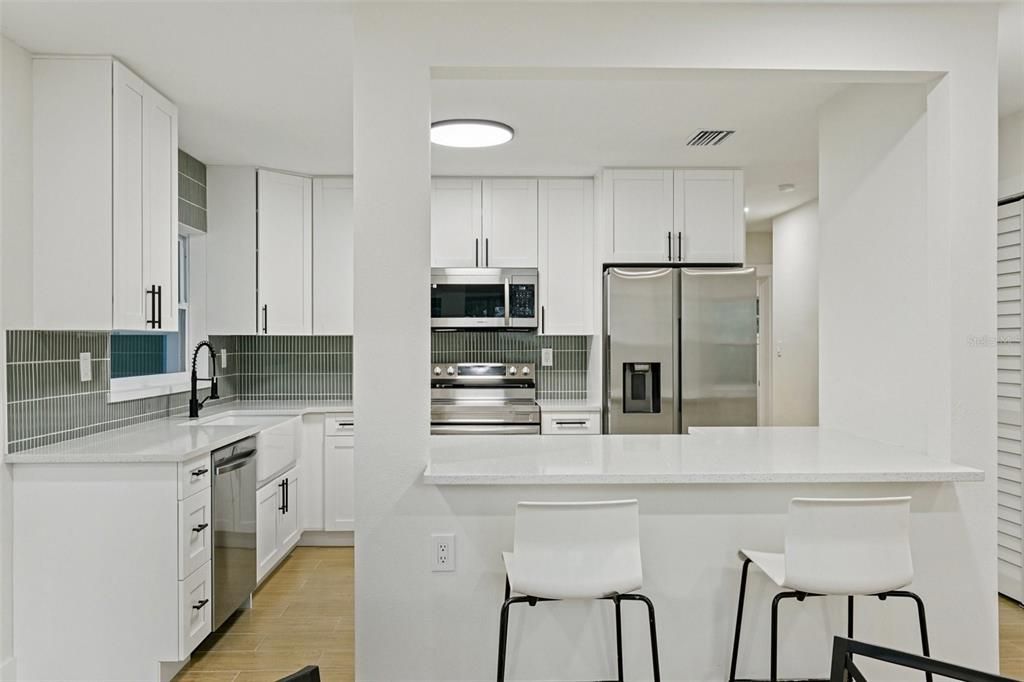 Activo con contrato: $284,900 (3 camas, 1 baños, 920 Pies cuadrados)