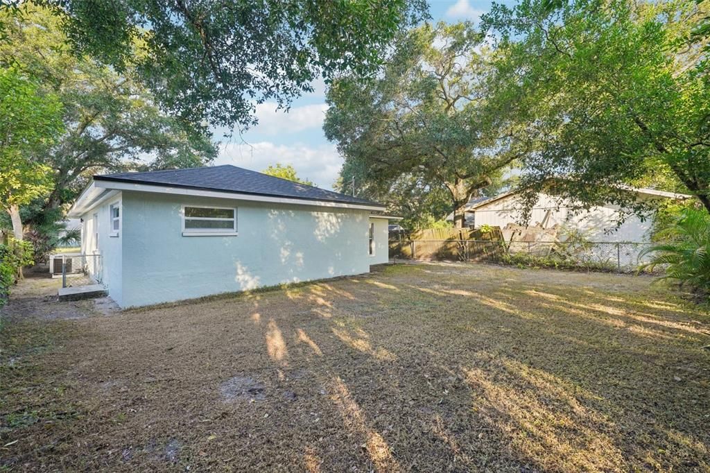 Activo con contrato: $284,900 (3 camas, 1 baños, 920 Pies cuadrados)