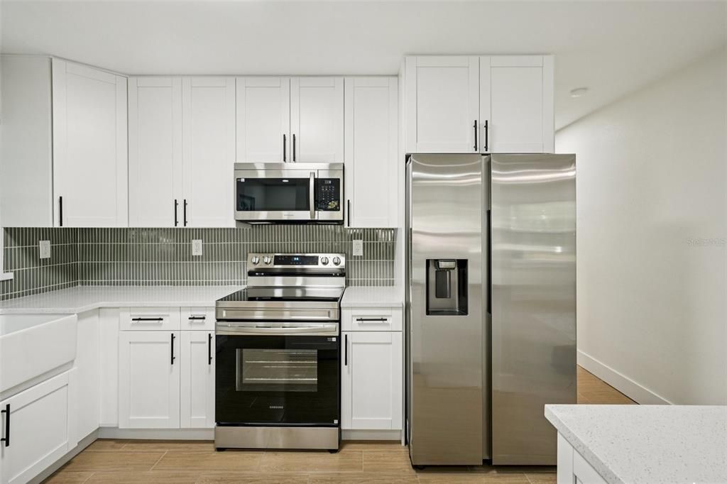 Activo con contrato: $284,900 (3 camas, 1 baños, 920 Pies cuadrados)