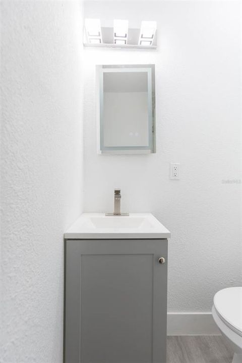 En Venta: $254,900 (3 camas, 2 baños, 840 Pies cuadrados)